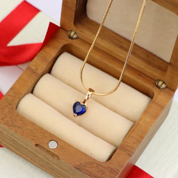 "Heart-Shaped Dark Blue Pendant with Rose Gold Finish, XPPT1321 - Picture 6 of 13